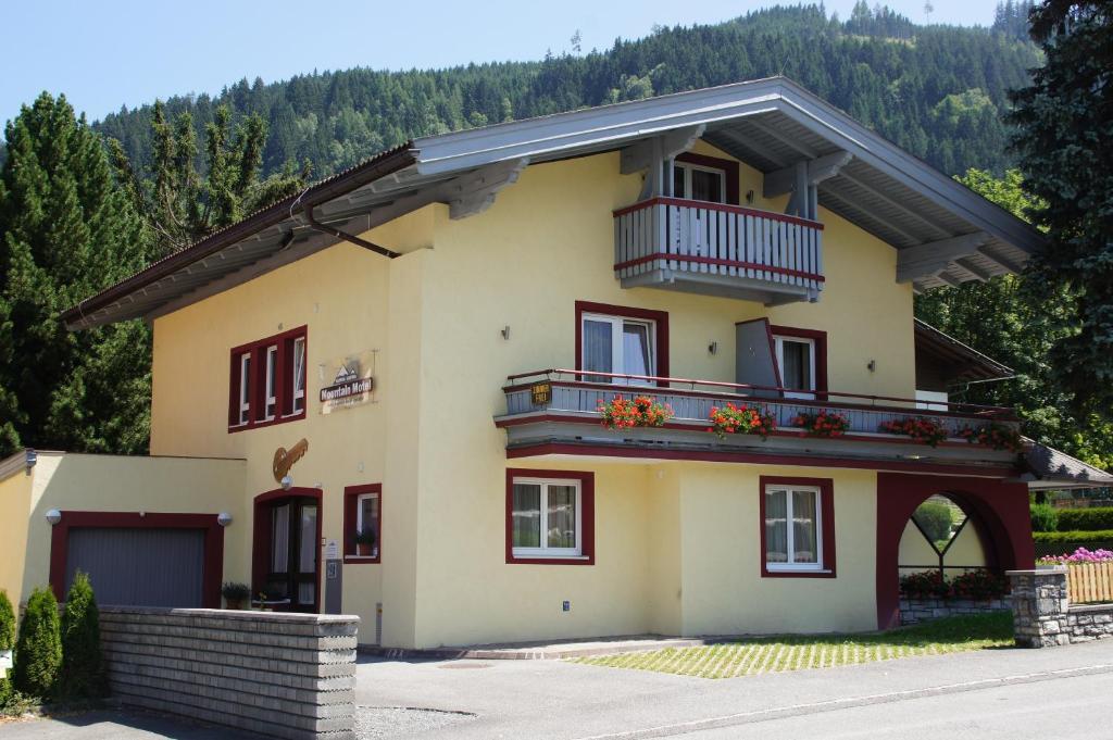 Mountain Motel Kaprun Pokoj fotografie